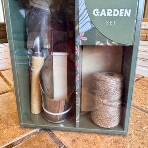 Garden Set